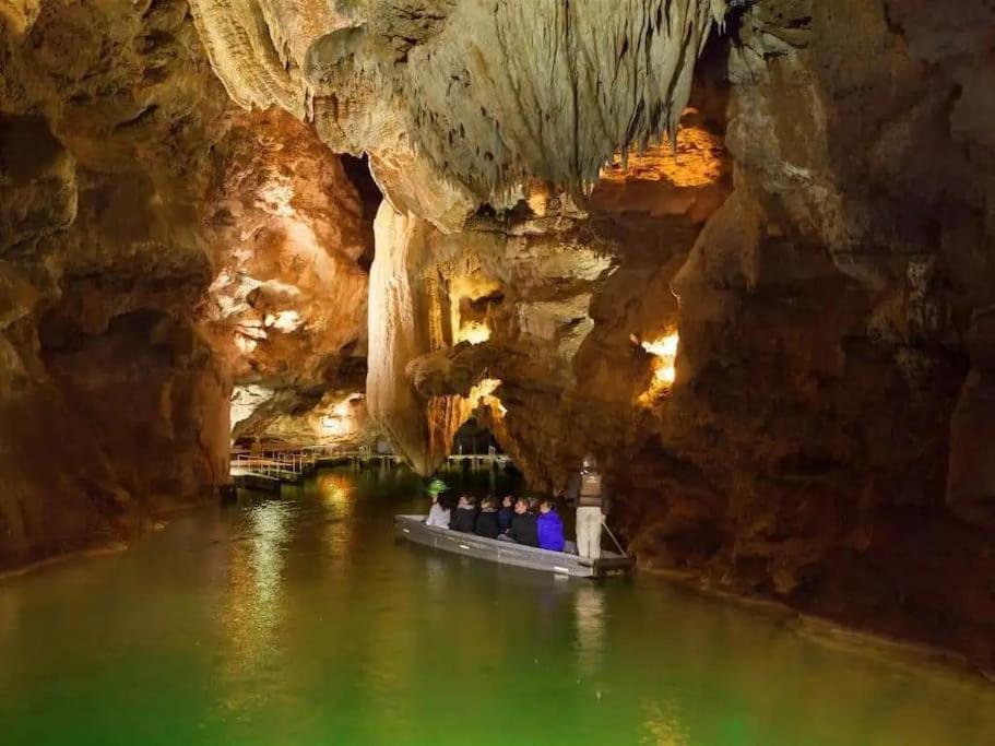 Vakantiehuis La Poire, Op Landgoed Aan De Dordogne Prudhomat Exteriör bild