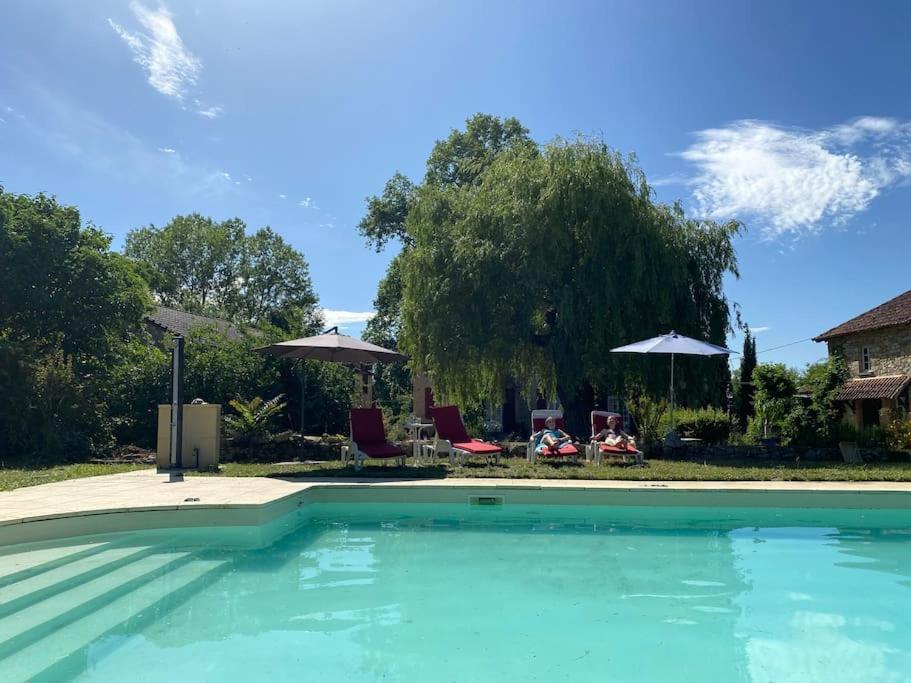 Vakantiehuis La Poire, Op Landgoed Aan De Dordogne Prudhomat Exteriör bild