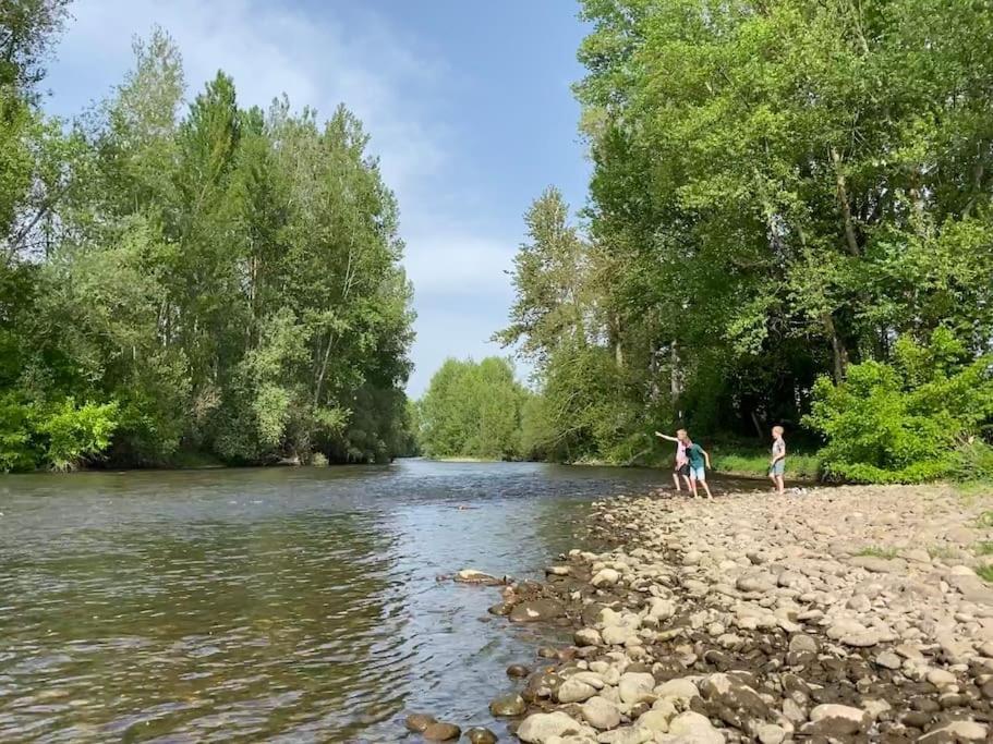 Vakantiehuis La Poire, Op Landgoed Aan De Dordogne Prudhomat Exteriör bild